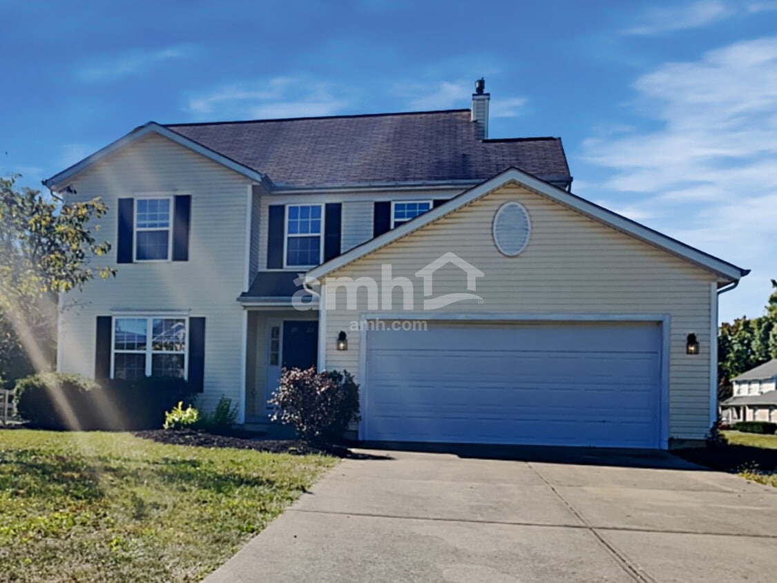 Foto principal - 2055 Whispering Wind Ln