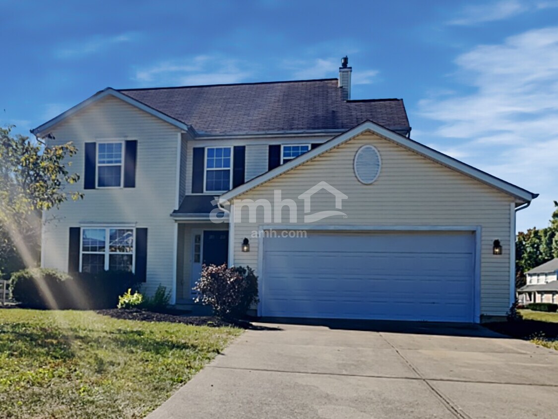 Primary Photo - 2055 Whispering Wind Ln