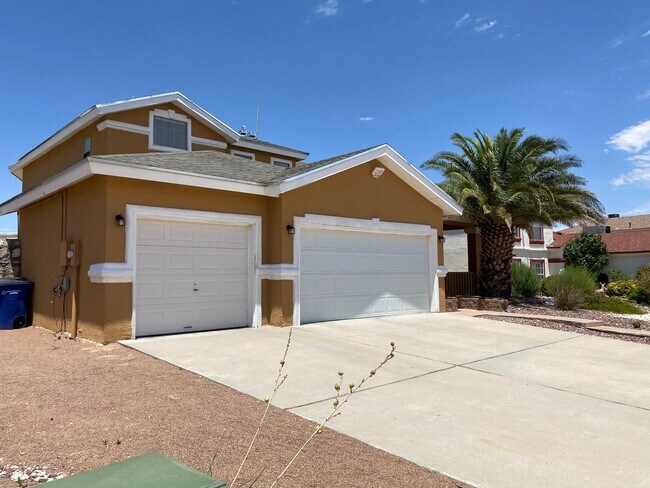 Building Photo - 4209 John B Oblinger Dr