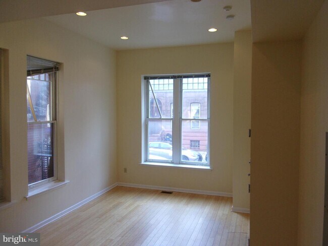 Building Photo - 1514 N 17th St