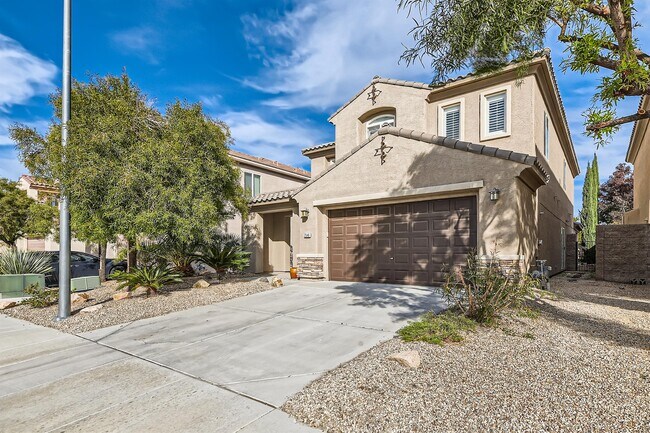 Building Photo - 2548 Sturrock Dr