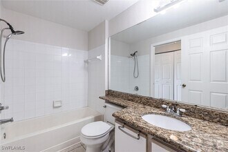 Building Photo - 6490 Aragon Way