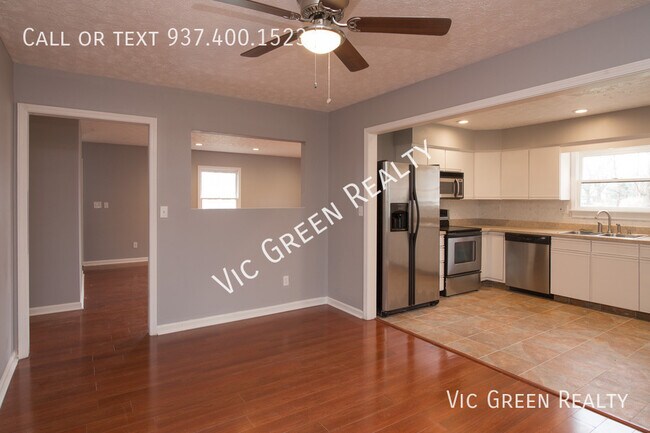 Foto del edificio - Beautiful 3 Bedroom Ranch in Kettering