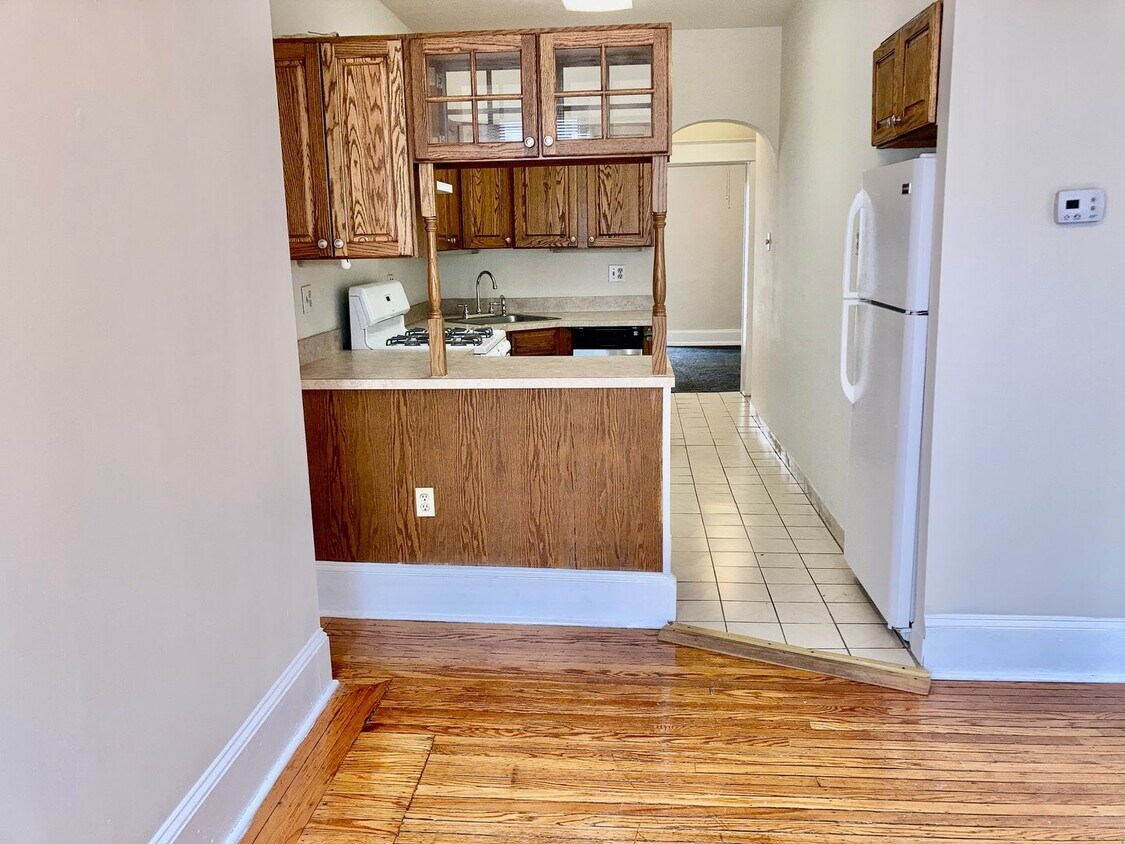 Foto principal - 330 S Hicks St