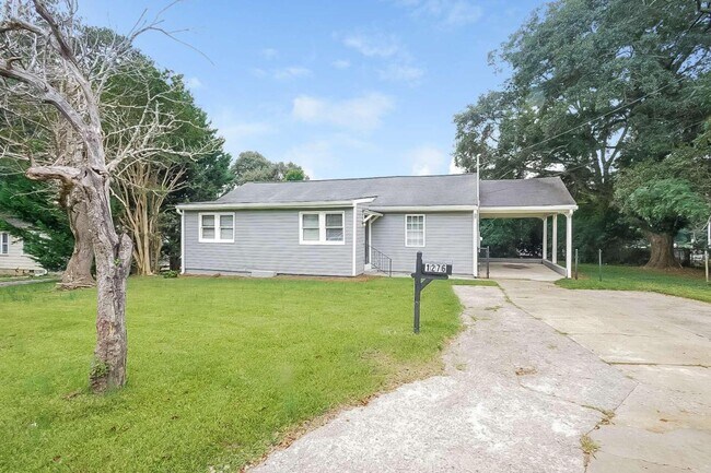 Building Photo - 1276 Dogwood Ln