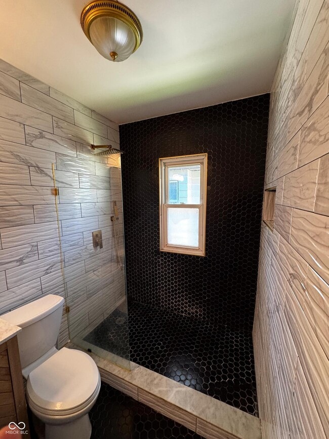 Foto del edificio - 2532 E 17th St