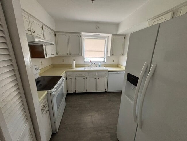 Foto del edificio - 1080 Edgehill Ave