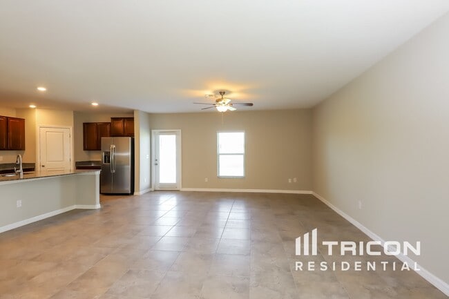 Building Photo - 11103 Hudson Hills Ln