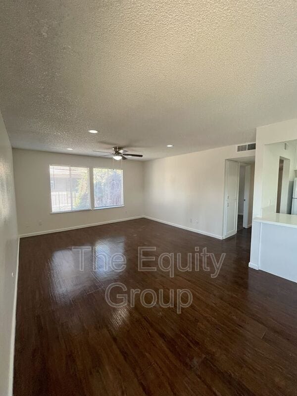 Foto del edificio - 3515 W Campus Ave