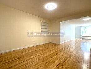 Building Photo - 500 Kappock St