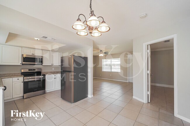 Foto del edificio - 4311 5th St W