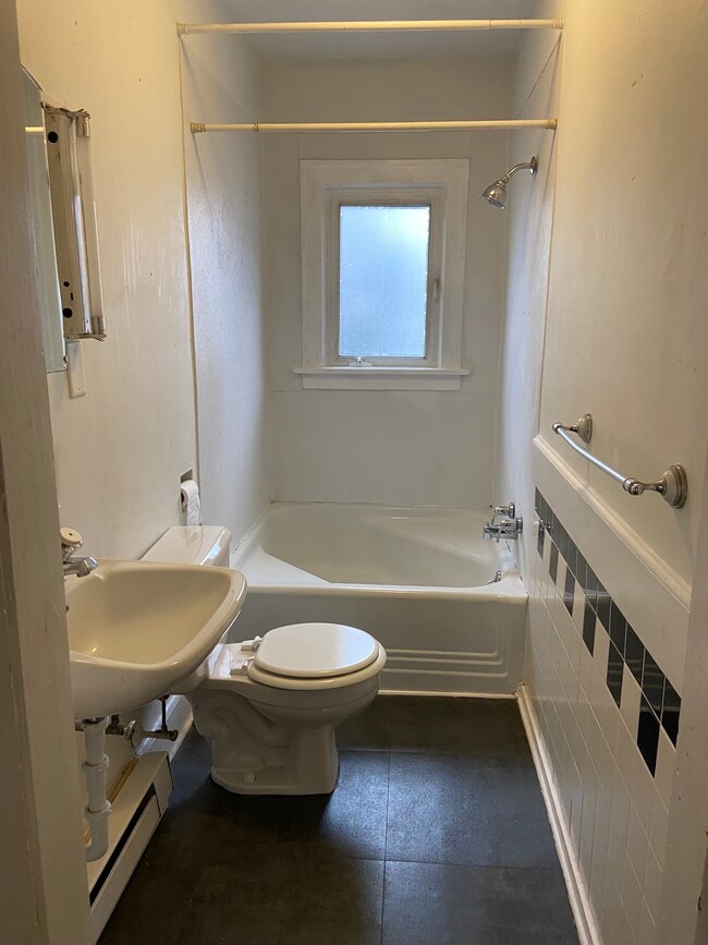 Photo - 15 LLC-44 Elm Street Apartment