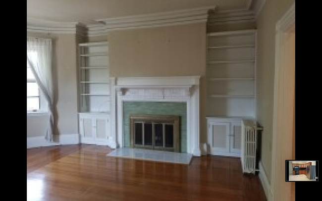 Building Photo - 123 Park St
