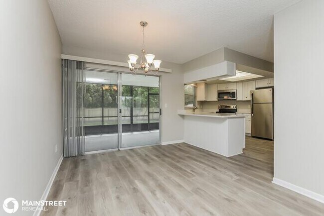 Foto del edificio - 2089 E GLORIA DR, DELTONA, FL 32725