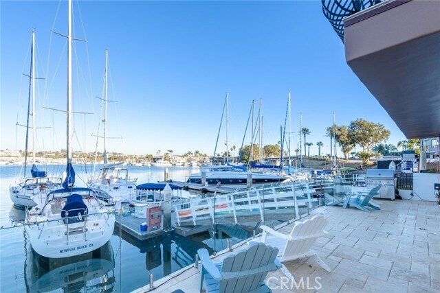 Foto del edificio - 3322 Via Lido