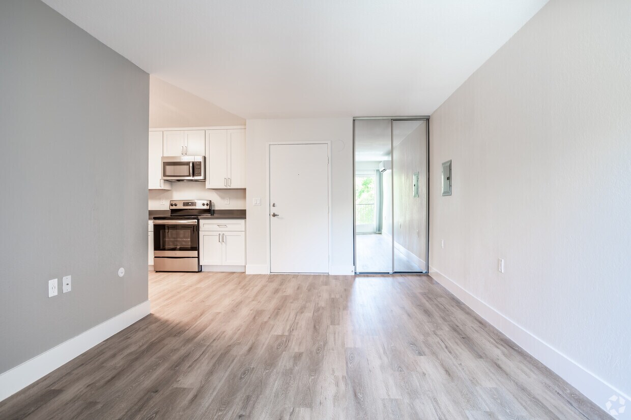 100 Boyd 100 Boyd Rd Pleasant Hill, CA