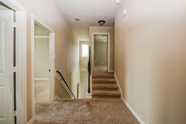 Foto del edificio - 25106 Andris Ln