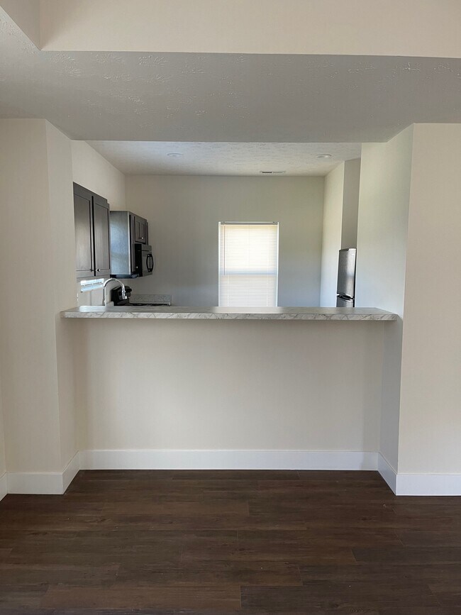 Building Photo - 4251 Otter Creek Dr