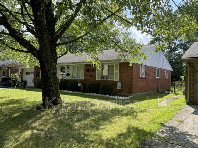 Building Photo - 8523 Sunlight Dr