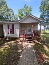 Building Photo - 126 Bybee Woods Dr