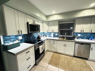 Building Photo - 1248 Seminole Dr