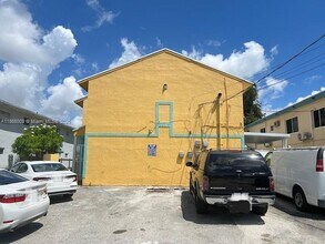 Building Photo - 1613 NW 16th St