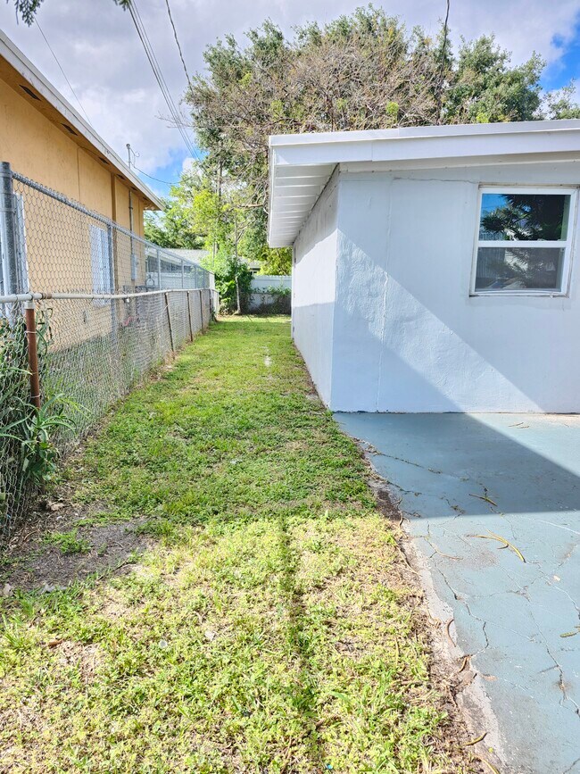 Foto del edificio - 8883 SW 126th Ter