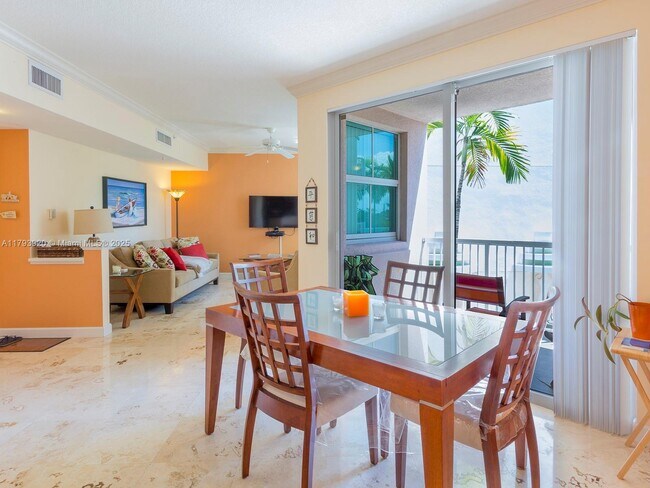 Building Photo - 9172 Collins Ave