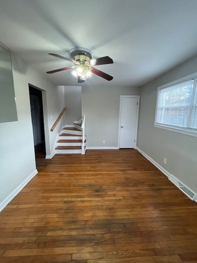 Photo - 1503 Roanoke Rd Apartment