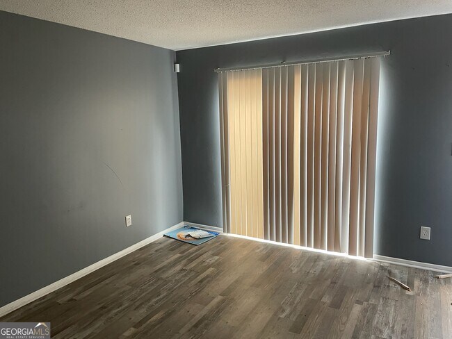 Foto del edificio - 4701 Flat Shoals Rd