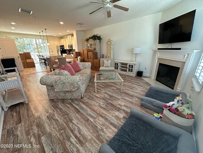 Building Photo - 4417 Ellipse Dr