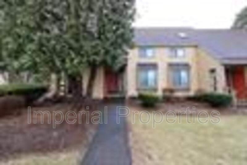 10 Savage Ct, Pembroke, NH 03275 Condo for Rent in Pembroke, NH