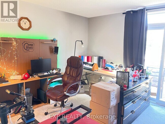 Building Photo - 2056 Meadowgate Blvd