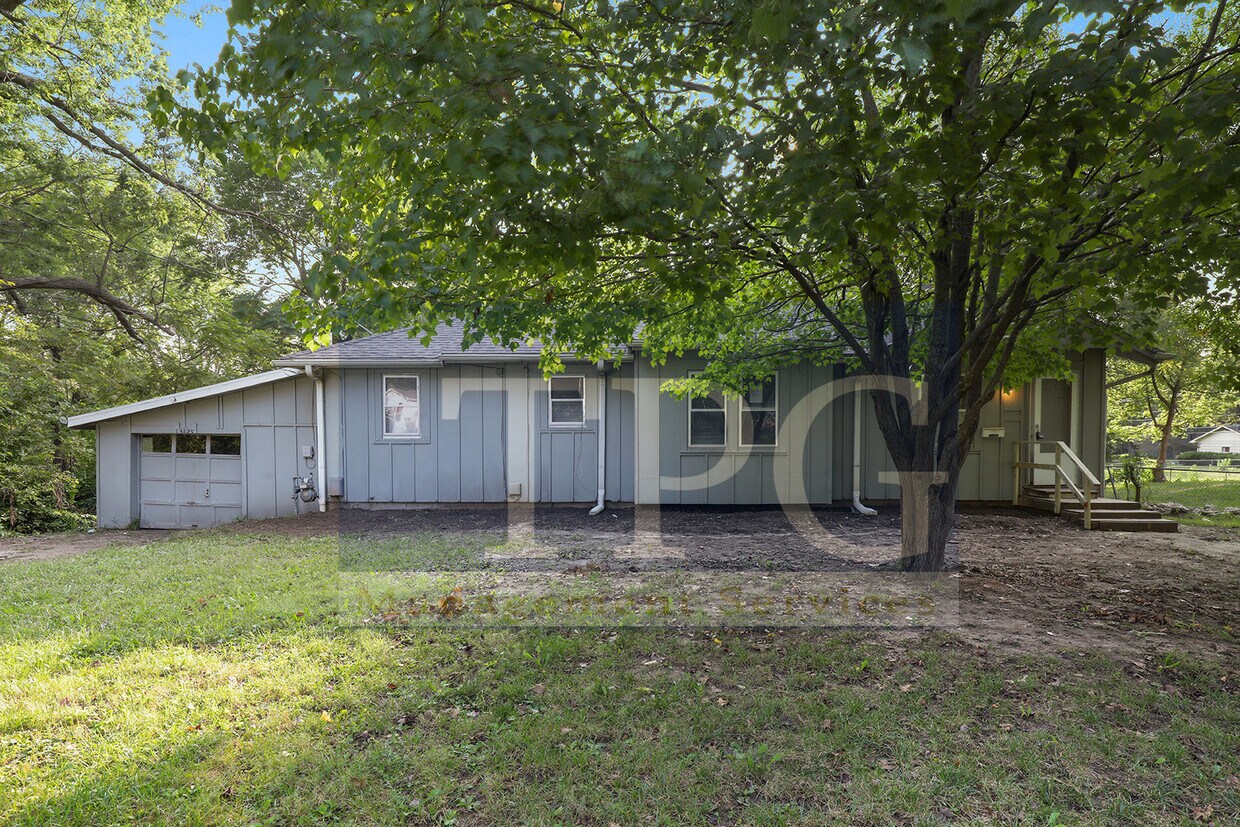 Foto principal - 13425 Parker Ave