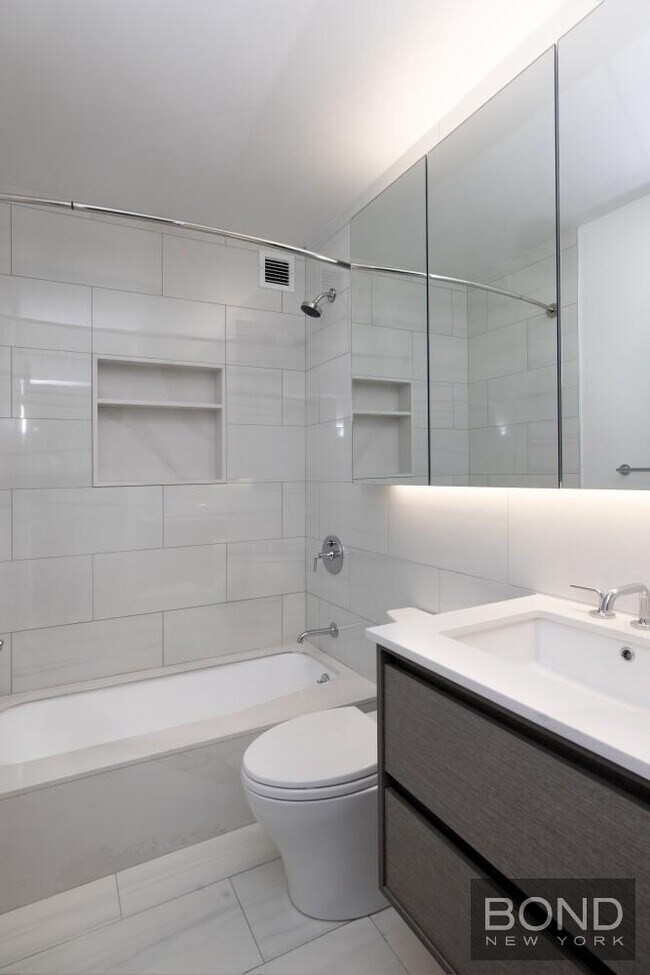 Foto del edificio - 115 E 34th St