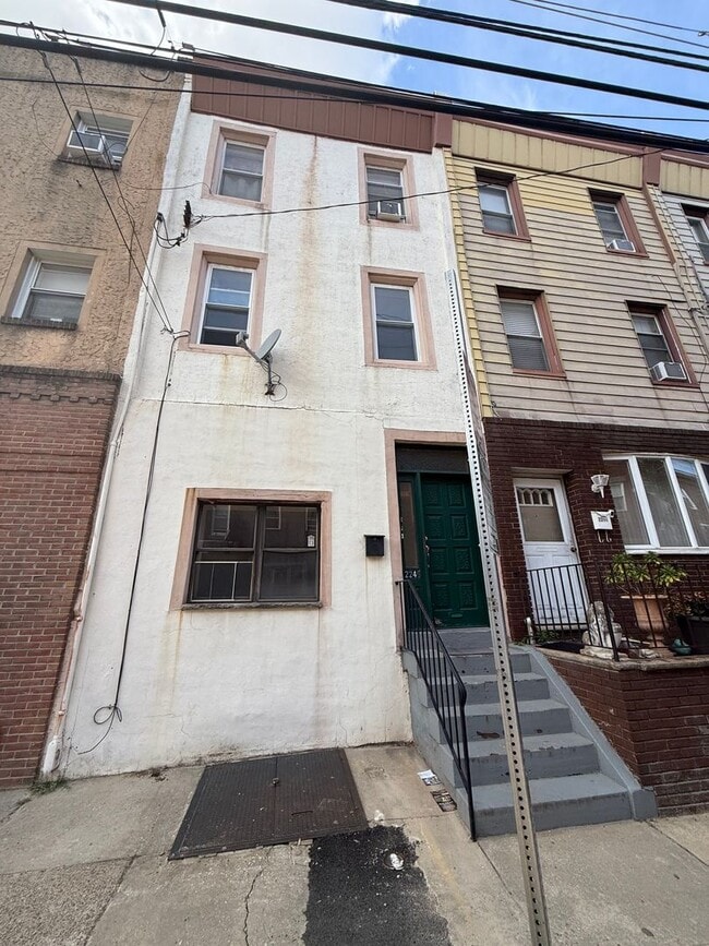 Photo - 2246 S 15th St Apartment