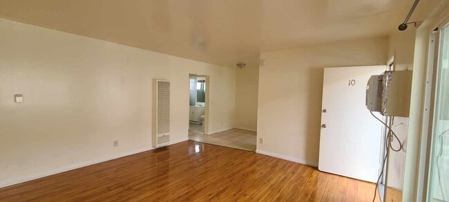 Building Photo - 1512 Benito Ave