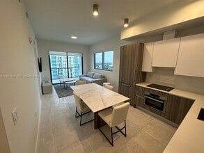 Building Photo - 239 SW 9th St