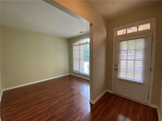 Foto del edificio - 3367 Harvest Ridge Ln NE
