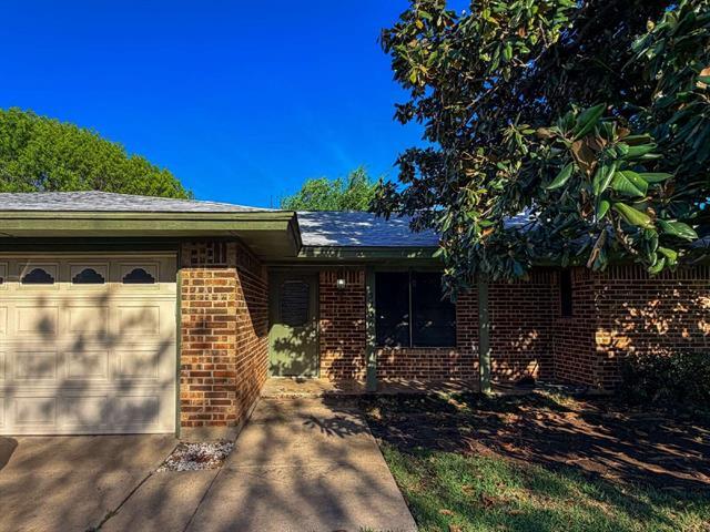 Building Photo - 3708 Holland Dr