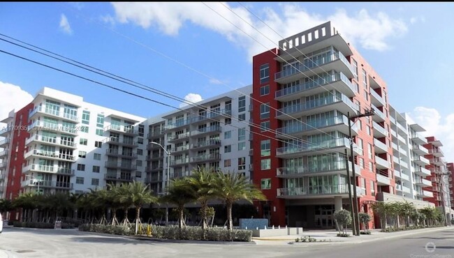 Foto del edificio - 7875 NW 107th Ave