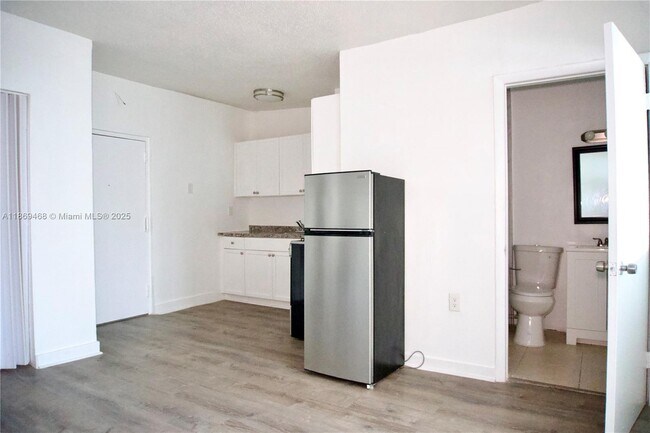 Foto del edificio - 501 SW 6th Ct