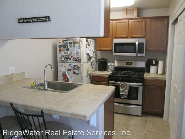 Building Photo - 2 br, 1 bath House - 2291 Segundo Ct