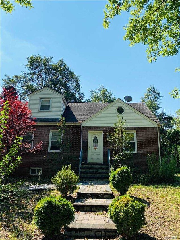 Primary Photo - 64 Lafayette Ave