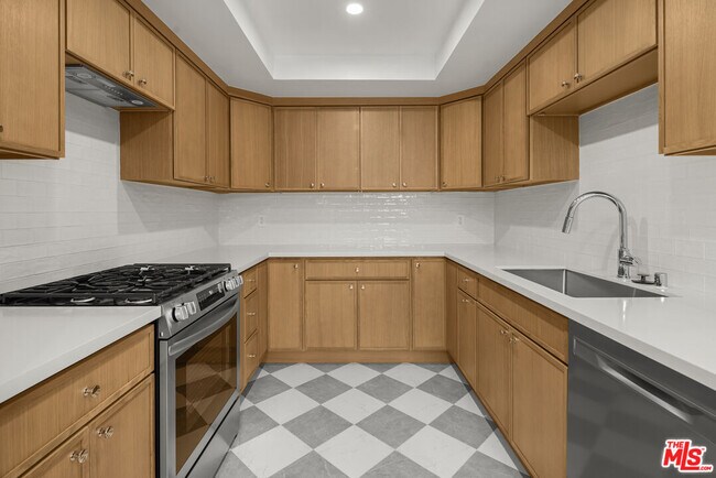 Foto del edificio - 11759 Gateway Blvd