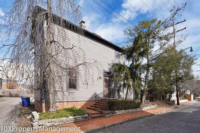 Building Photo - 386 Jackson St