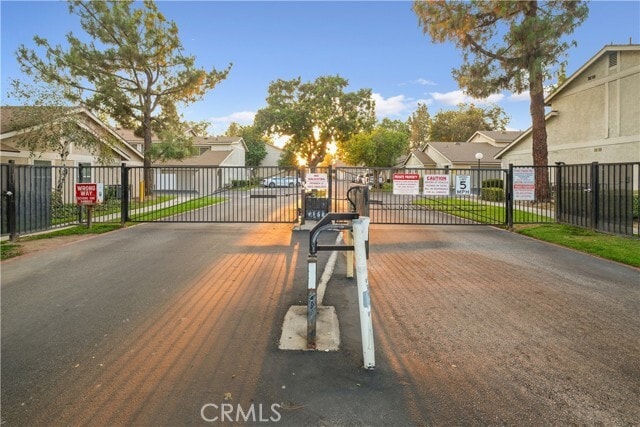 Foto del edificio - 1650 S Campus Ave