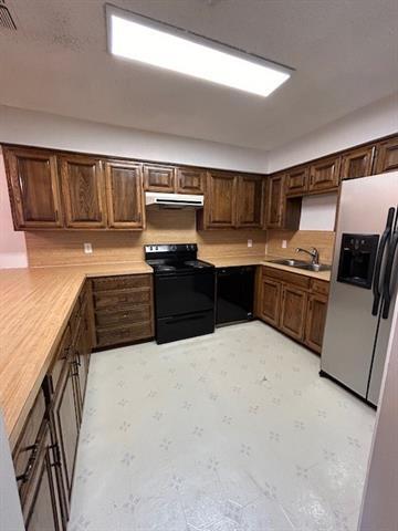 Foto del edificio - 110 N W Pk Dr