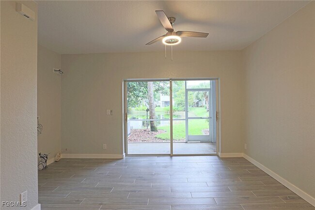 Foto del edificio - 10067 Spyglass Hill Ln