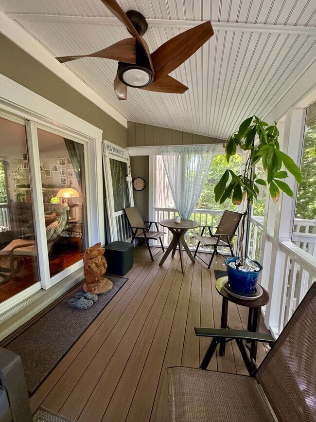 Building Photo - Single Family Home for Rent